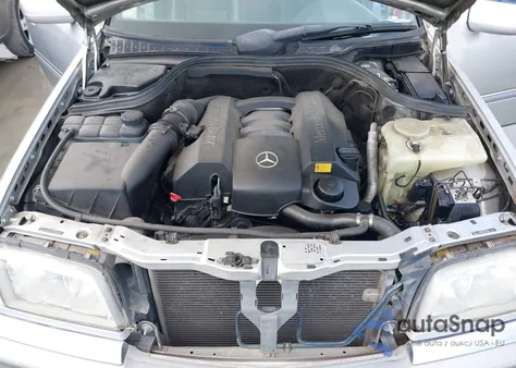 1999 Mercedes-Benz C 280 z USA, uszkodzony, nr VIN WDBHA29GXXA806233